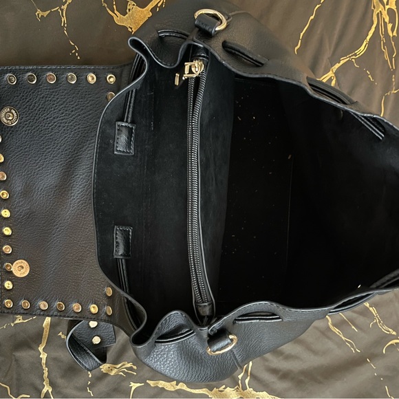 Black backpack purse - Picture 3 of 3